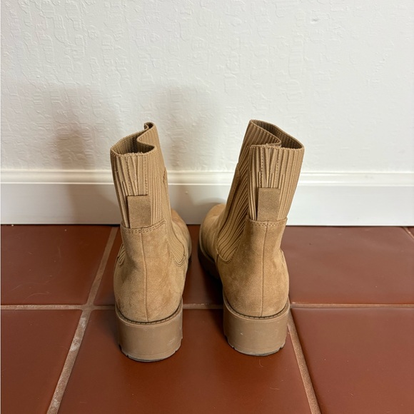 Old Navy Tan Ankle Boots - Picture 2 of 4